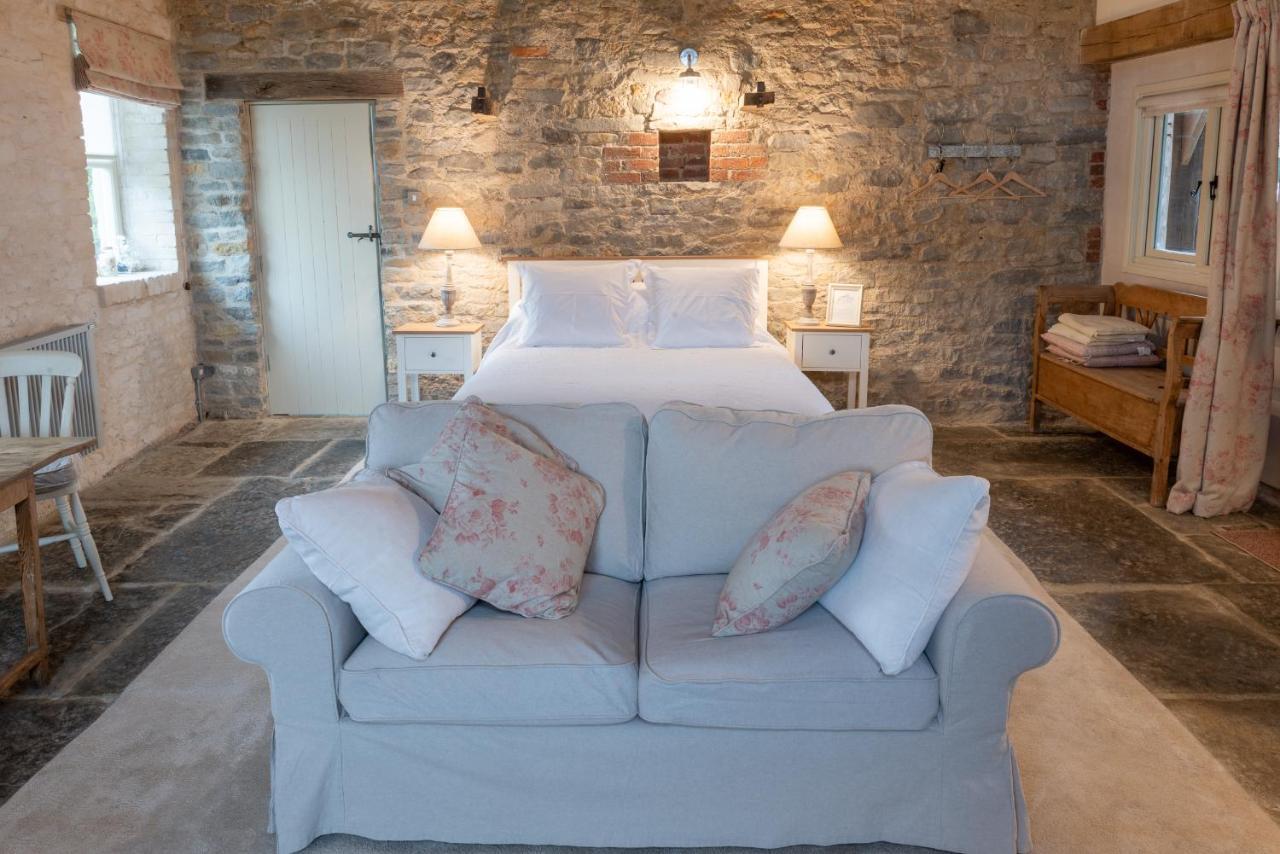 The Barn At Amberwell Bed & Breakfast Ditcheat Exterior photo